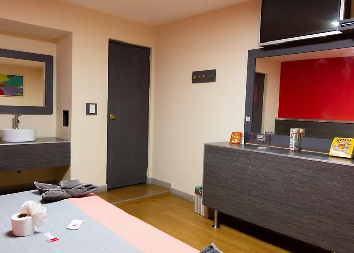 H - Piet Adults Only Hotel